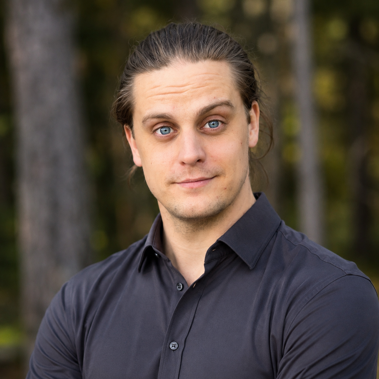 Daniel Eriksson, entreprenör inom AI-utveckling och företagseffektivisering